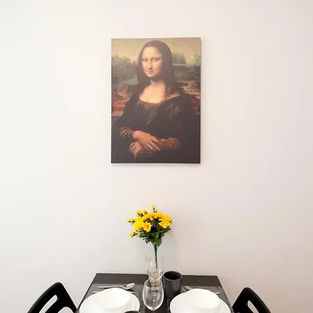Mmrent Mona Lisa Апартаменты *